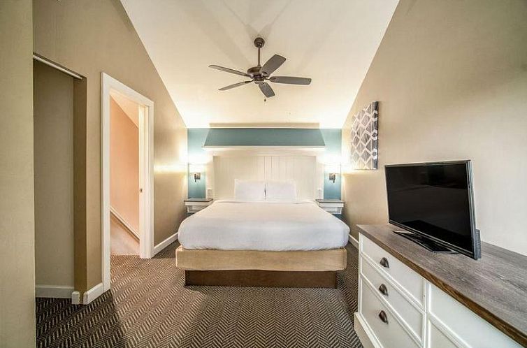 Waterside Suites and Marina