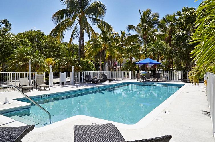 Atlantic Bay Resort