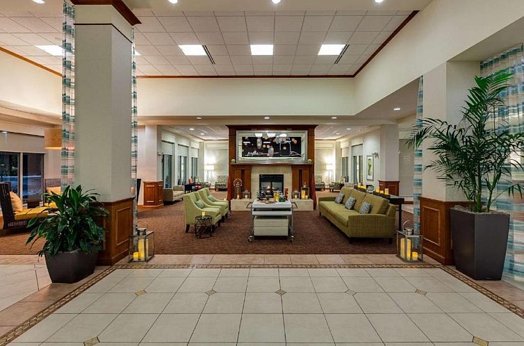 Hilton Garden Inn Lake Forest Mettawa