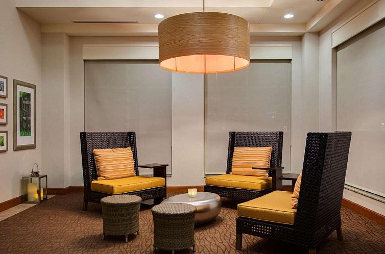 Hilton Garden Inn Lake Forest Mettawa
