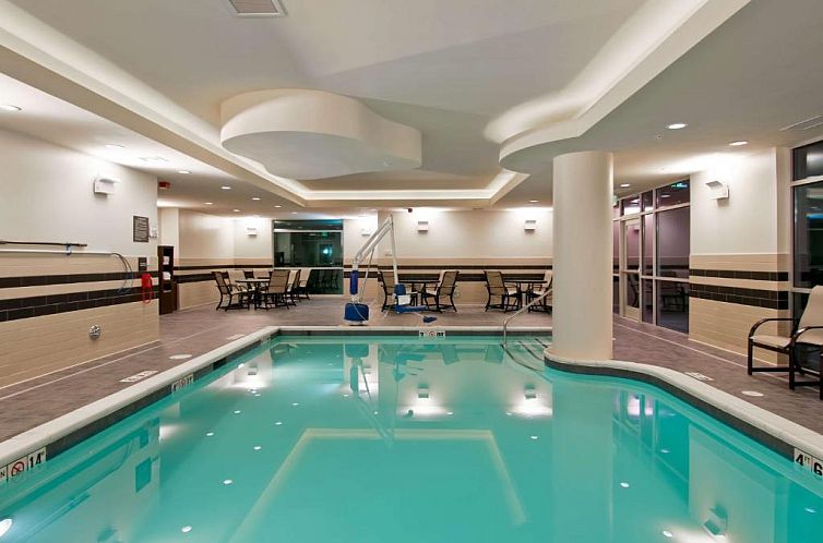 Hampton Inn & Suites Bellevue Downtown/Seattle