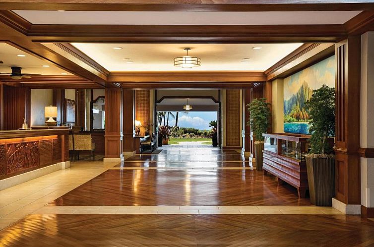Marriott's Waiohai Beach Club