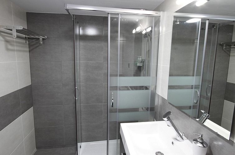 Appartement Wohnung mit Privatparkplatz