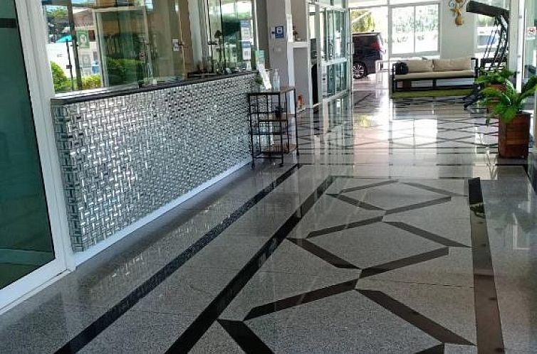 BBG Seaside Luxurious Service Apartment