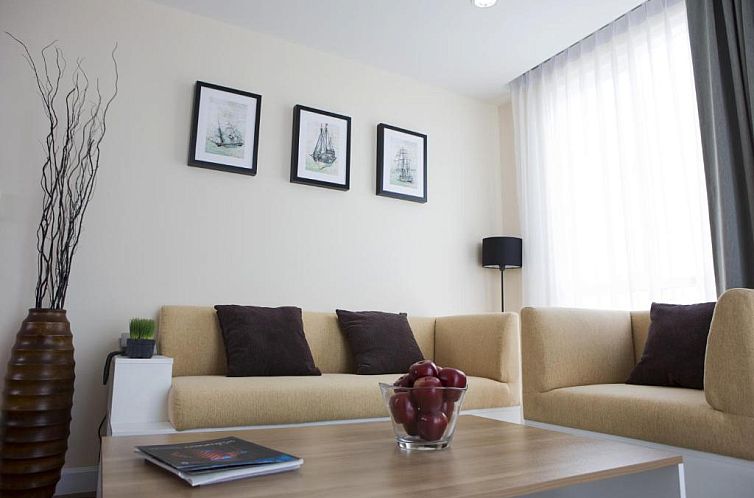 BBG Seaside Luxurious Service Apartment