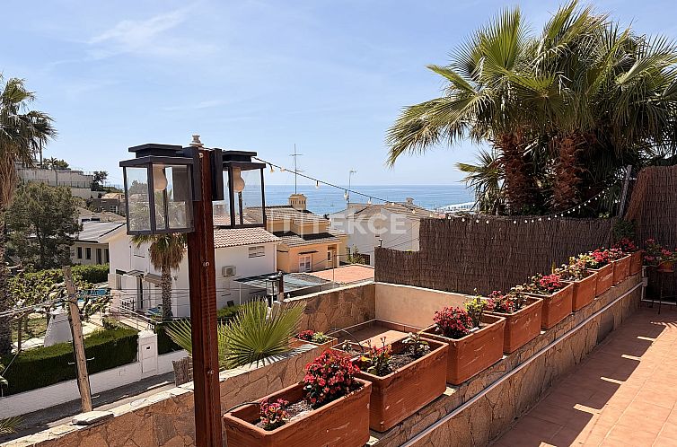 Geschakelde woning in Garraf
