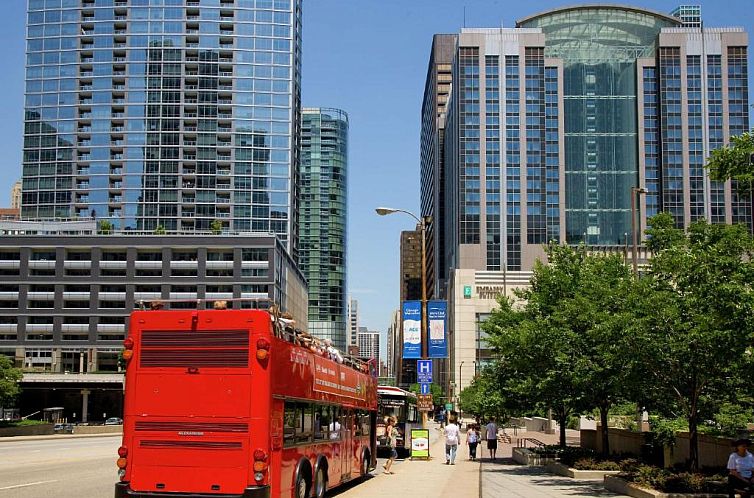 Embassy Suites Chicago Downtown Magnificent Mile