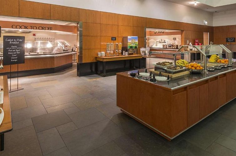 Embassy Suites Chicago Downtown Magnificent Mile