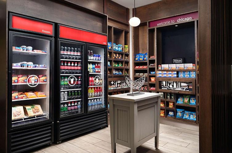 Homewood Suites Chicago Downtown - Magnificent Mile