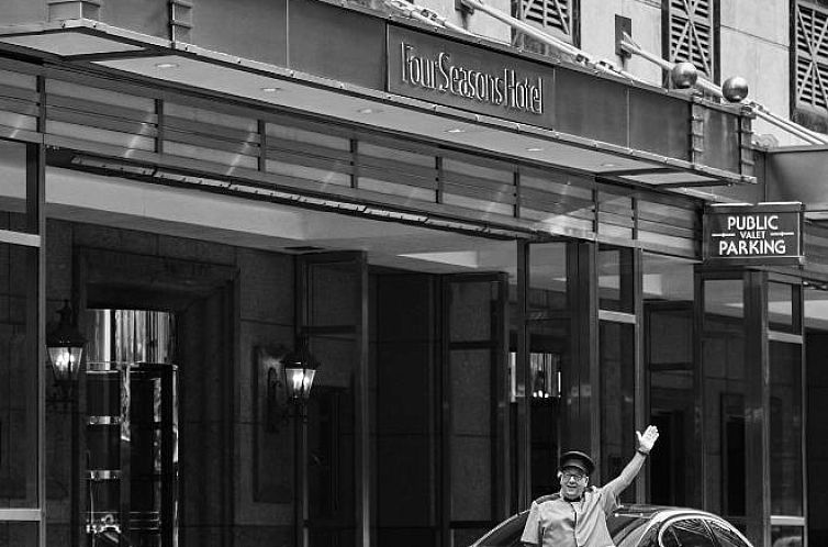 Four Seasons Chicago