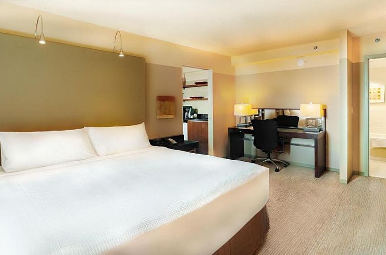 Crowne Plaza - Chicago West Loop, an IHG Hotel
