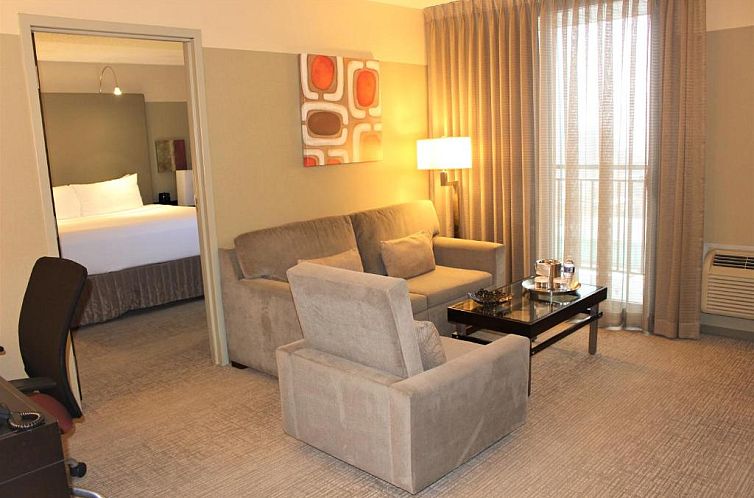 Crowne Plaza - Chicago West Loop, an IHG Hotel