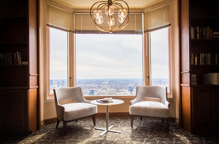 The Buckingham Hotel