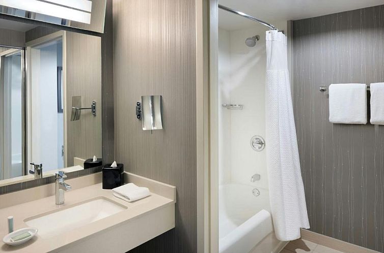 Courtyard Chicago Downtown/Magnificent Mile