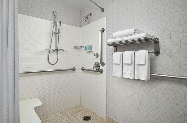 SpringHill Suites Chicago Downtown/River North