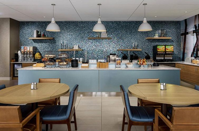 SpringHill Suites Chicago Downtown/River North