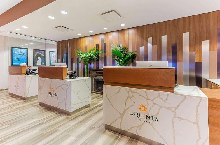 La Quinta by Wyndham Chicago Downtown