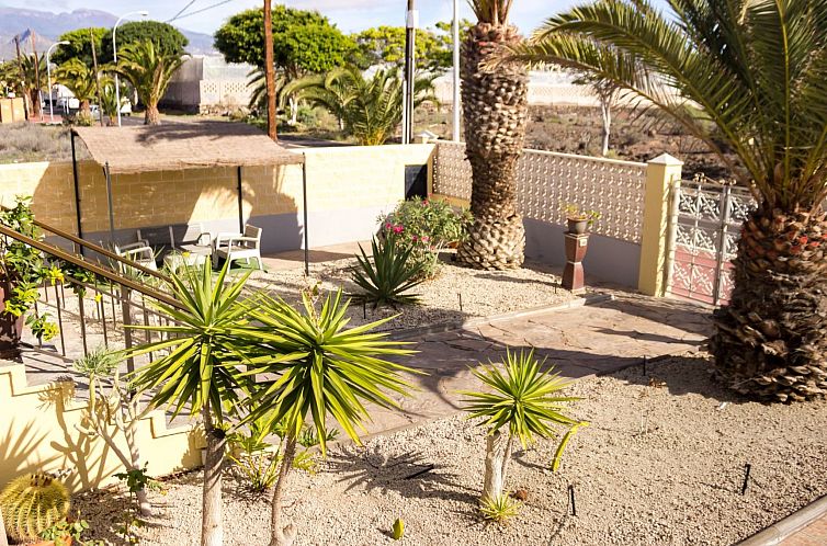 Vakantiehuis Geräumiges Haus mit exklusivem Schwimmbad und 