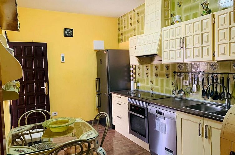 Vakantiehuis Geräumiges Haus mit exklusivem Schwimmbad und 