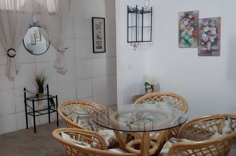 Vakantiehuis Geräumiges Haus mit exklusivem Schwimmbad und 
