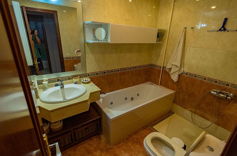 Appartement Komfortable Ferienwohnung in El Turman mit Garte