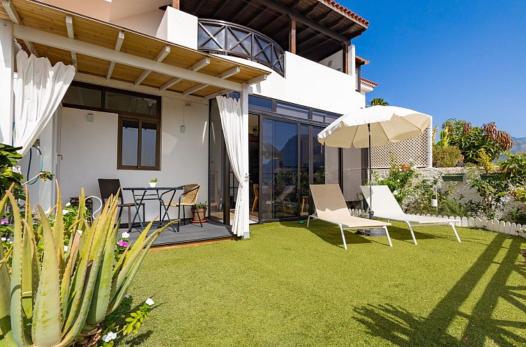 Appartement Komfortable Ferienwohnung in El Turman mit Garte