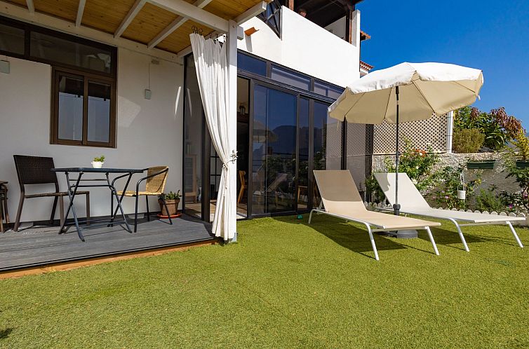 Appartement Komfortable Ferienwohnung in El Turman mit Garte