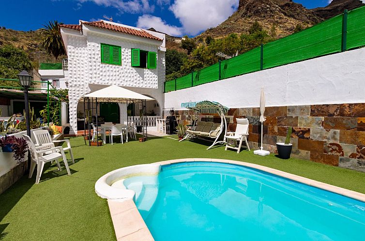 Vakantiehuis Grosses Haus mit eigenem Pool