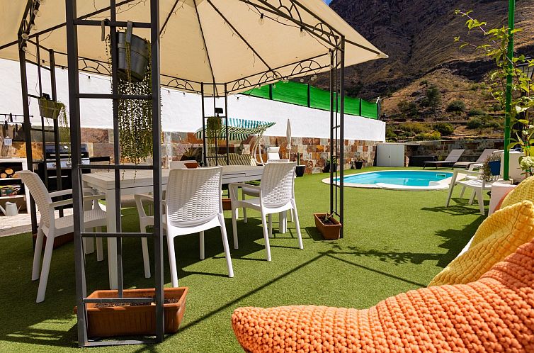 Vakantiehuis Grosses Haus mit eigenem Pool