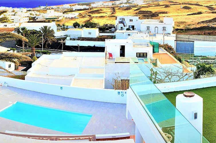 Vakantiehuis Meerblick Villa Tias