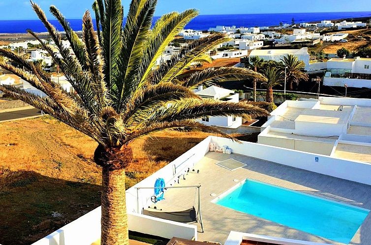 Vakantiehuis Meerblick Villa Tias
