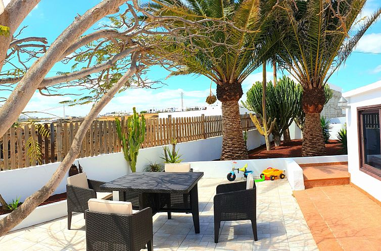 Vakantiehuis Meerblick Villa Tias