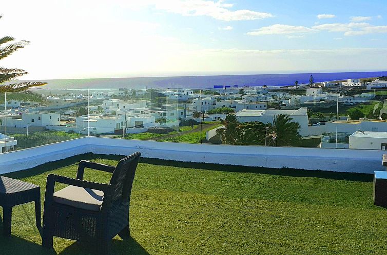 Vakantiehuis Meerblick Villa Tias