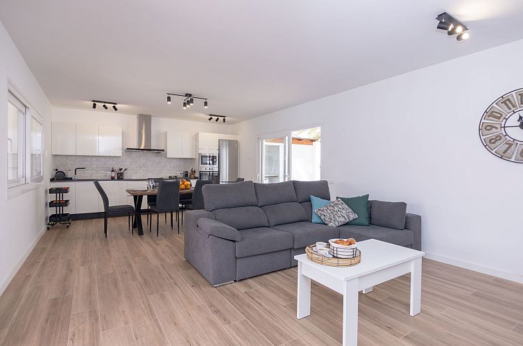 Vakantiehuis Modernes und helles Ferienhaus direkt am Meer, 