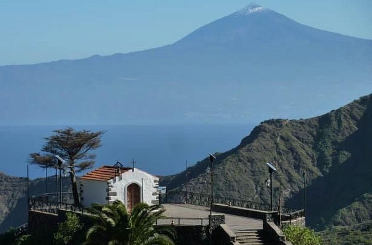 Appartement Casa Claudia in Hanglage mit Meerblick