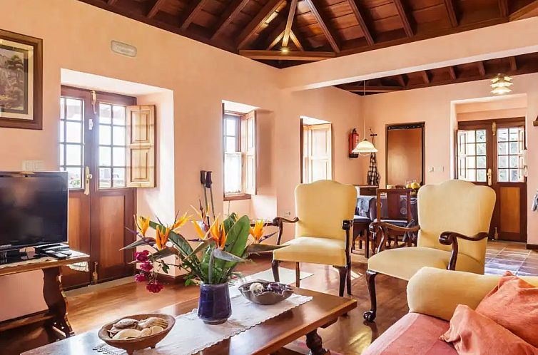 Casa Carlota
