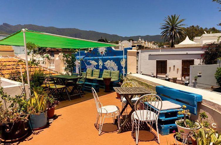 Hostel Albergue La Casa Encantada