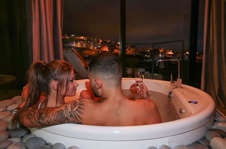 Vakantiehuis mit überdachtem Pool in Tijoco Bajo