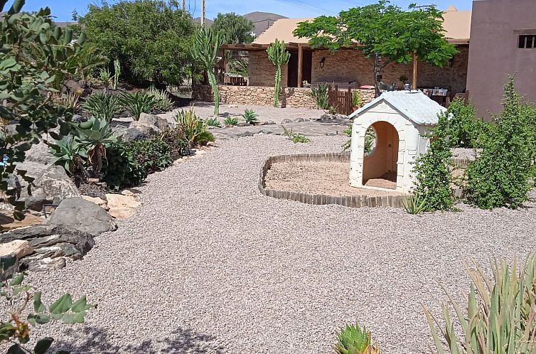 Vakantiehuis Kanarisches Haus mit privatem Pool und Garten