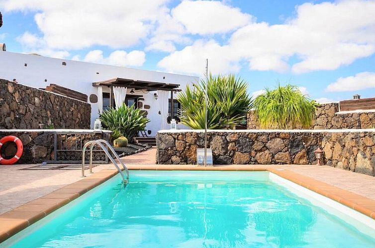 Vakantiehuis mit privatem Pool für 3 Personen + 1 Kind ca. 