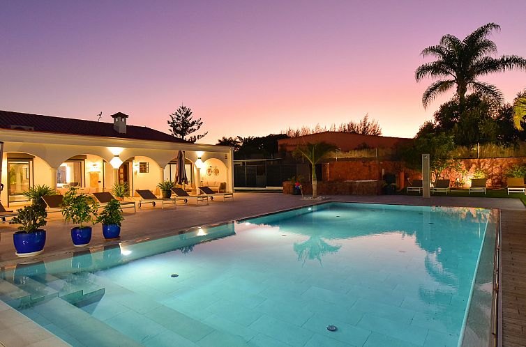 Guest house 1442570 - Holiday property Canary Islands - Vakantiehuis Armonia Oasis DeLuxe