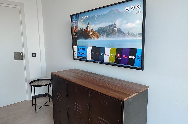 Vakantiehuis Luxuriöse Villa mit privatem Pool und Bergblic