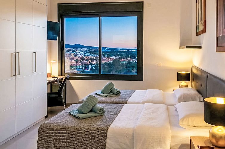 Vakantiehuis Atemberaubende Villa mit passender Aussicht