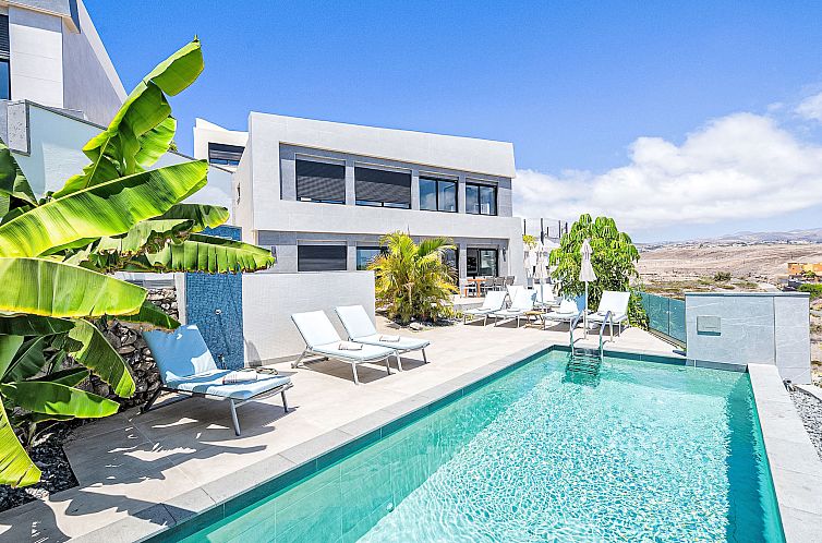 Vakantiehuis Atemberaubende Villa mit passender Aussicht