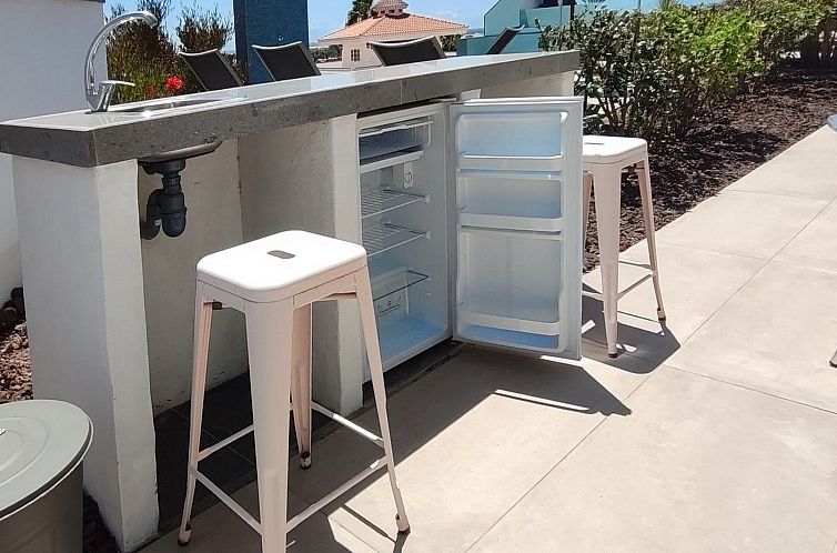 Vakantiehuis Geräumige Villa, beheizter Pool und atemberaub