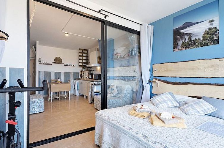 Appartement 'Los Abrigos' mit Pool