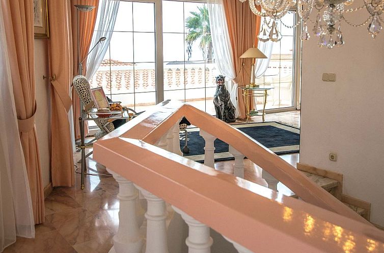 Vakantiehuis Villa mit beheizten Privat Pool und Meersicht