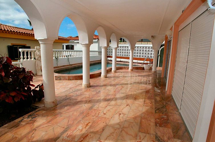 Vakantiehuis Villa mit beheizten Privat Pool und Meersicht