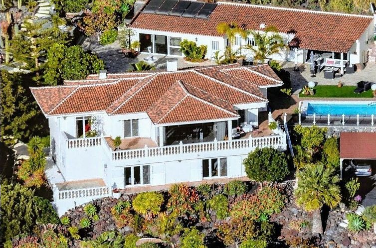 Vakantiehuis Luxusvilla mit fantastischem Meerblick