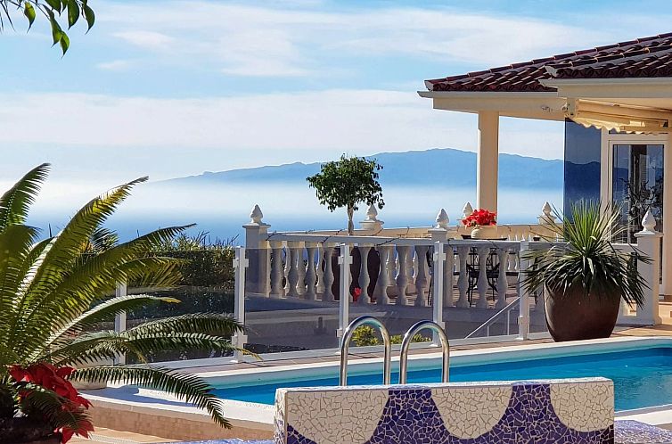 Vakantiehuis Luxusvilla mit fantastischem Meerblick